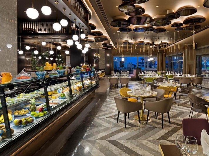 Antalya utazás Titanic Mardan Palace Hotel