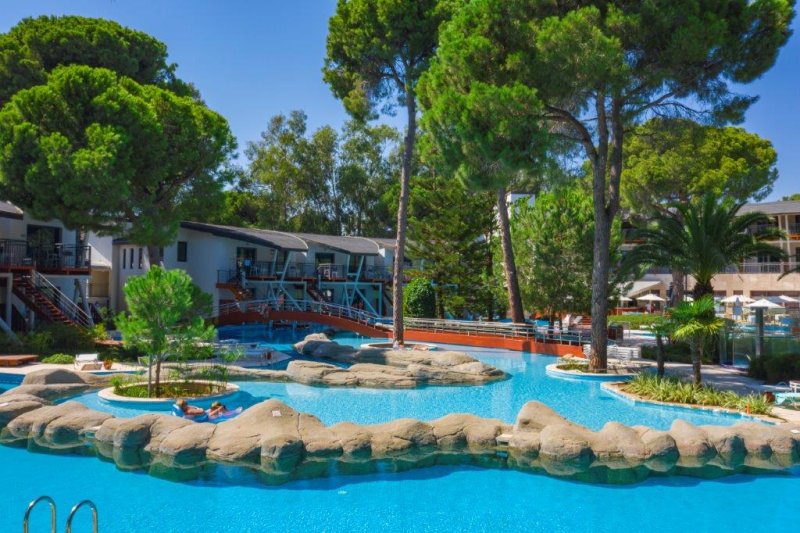 Belek utazás Paloma Sencia