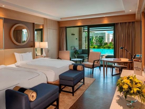 Belek utazás Regnum Carya Resort