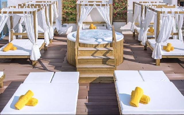 Costa Brava utazás Hotel Alhambra