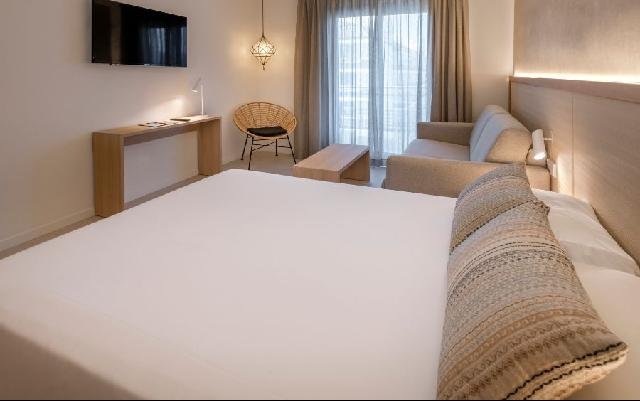 Costa Brava utazás Hotel Alhambra