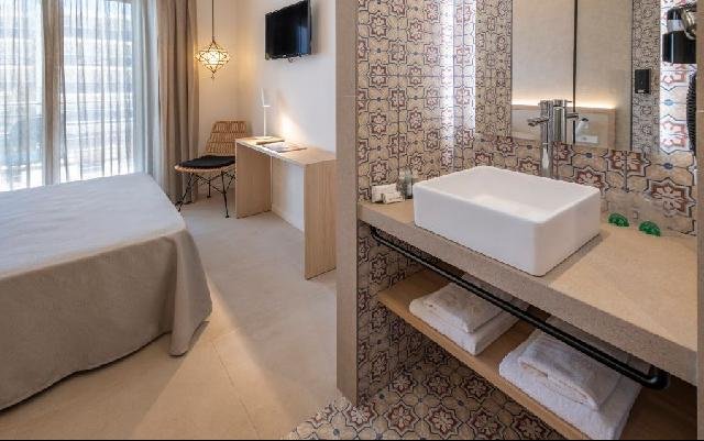 Costa Brava utazás Hotel Alhambra