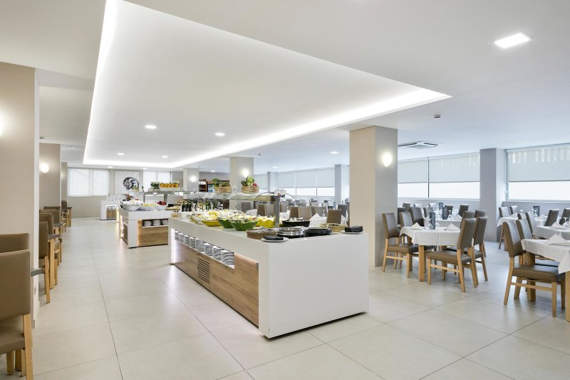 Costa Dorada utazás Hotel Best San Francisco