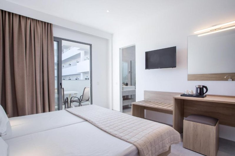 Rodosz utazás Hotel Stamos Plus 