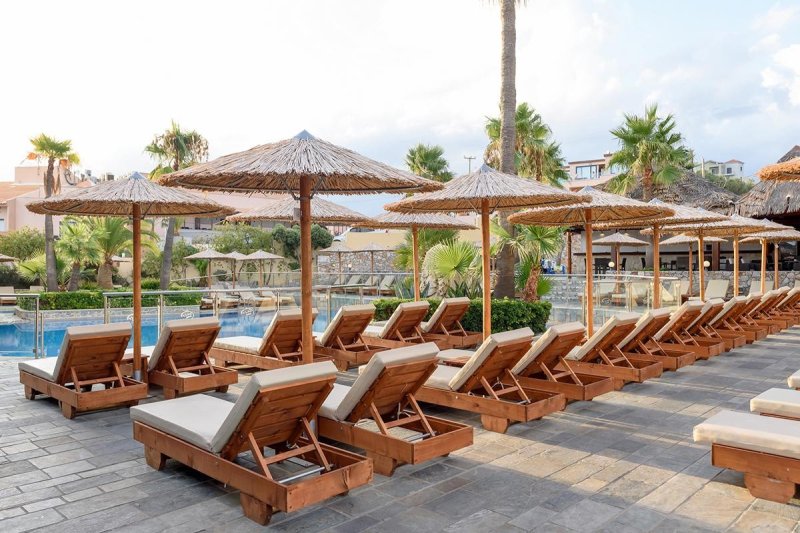 Kréta Agia Marina utazás Hotel Theo