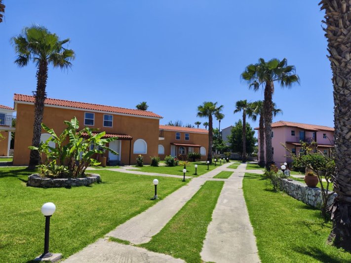 Kefalónia utazás Bessies Village 