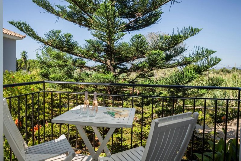 Kefalonia utazás Hotel Astra Village