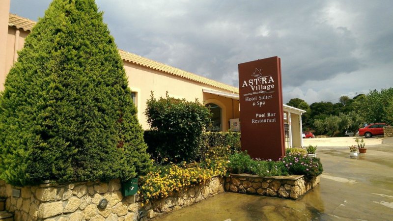 Kefalonia utazás Hotel Astra Village
