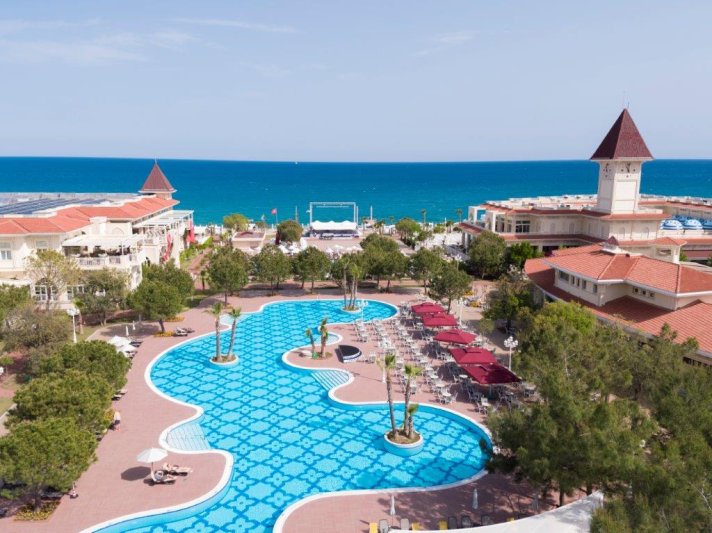 Kemer utazás Güral Premiere Tekirova Hotel