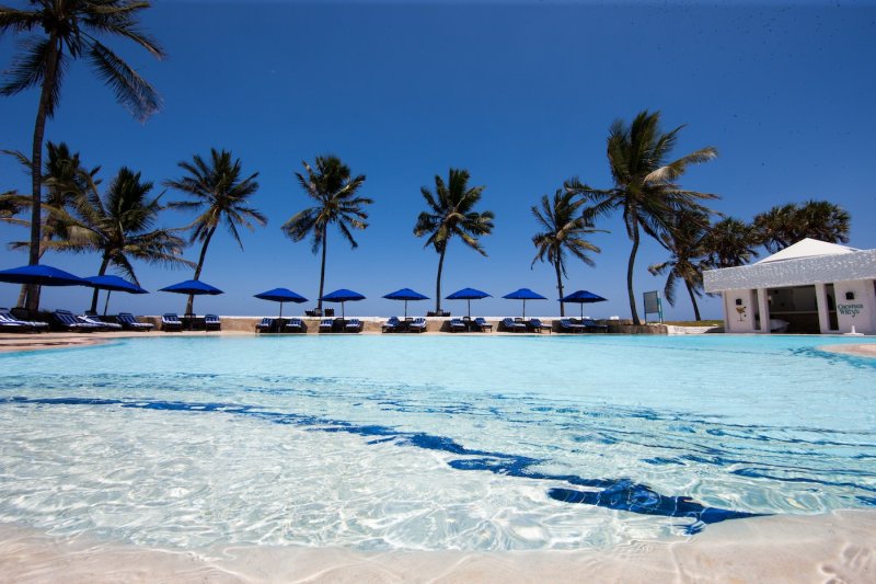 Kenya utazás Jacaranda Indian Ocean Beach Resort