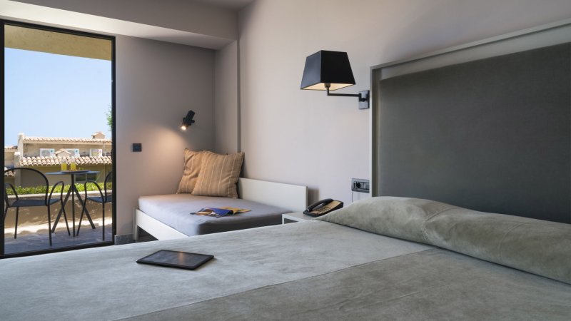 Korfu utazás Hotel Aeolos Beach Resort