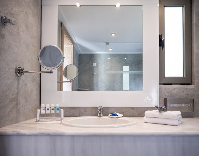 Korfu utazás Hotel Kontokali Bay