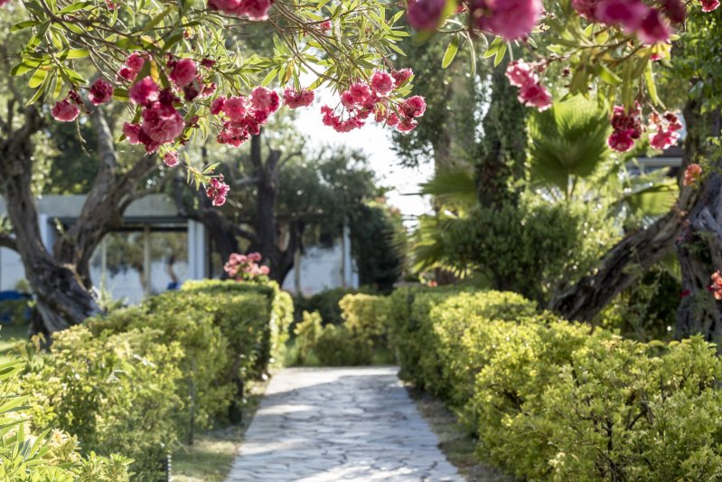 Korfu utazás Hotel Kontokali Bay