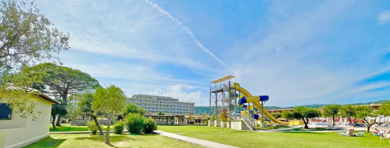 Korfu utazás Hotel Messonghi Beach