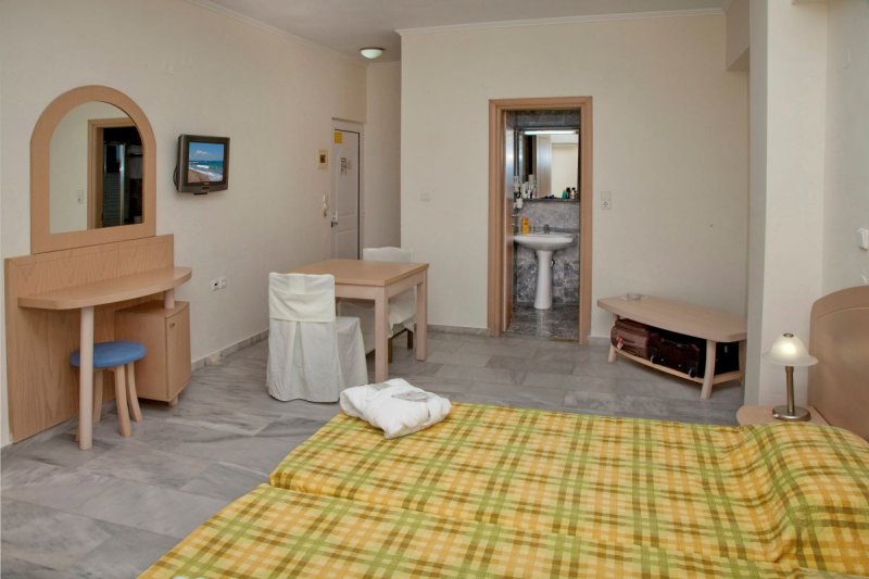 Kréta Adelianos Kampos utazás Jo-An Beach Hotel (Ex-Aparthotel Sea Front)