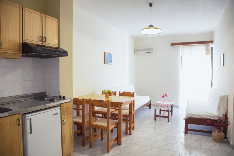 Kréta nyugat utazás Domenica Apartmanház