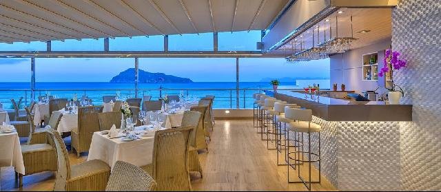 Kréta nyugat utazás Hotel Porto Platanias Beach Resort 