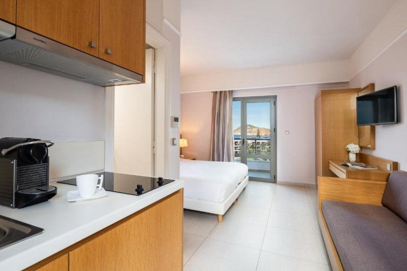 Kréta nyugat utazás Hotel Porto Platanias Village 