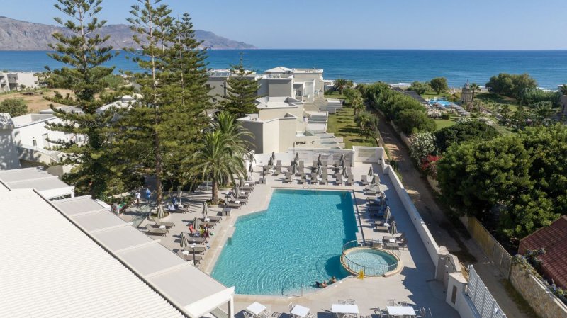 Kréta nyugat utazás Hotel Vantaris Beach 