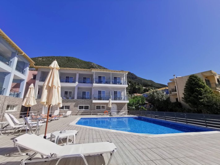 Lefkada-sziget utazás 3 Island View Hotel 