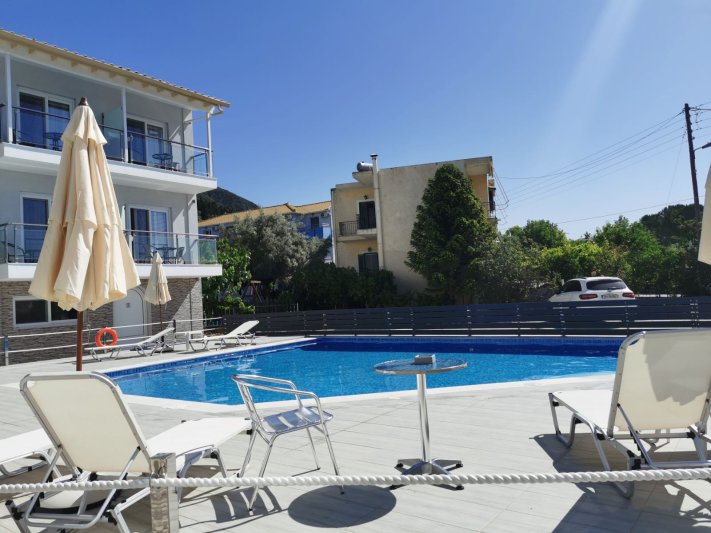 Lefkada-sziget utazás 3 Island View Hotel 