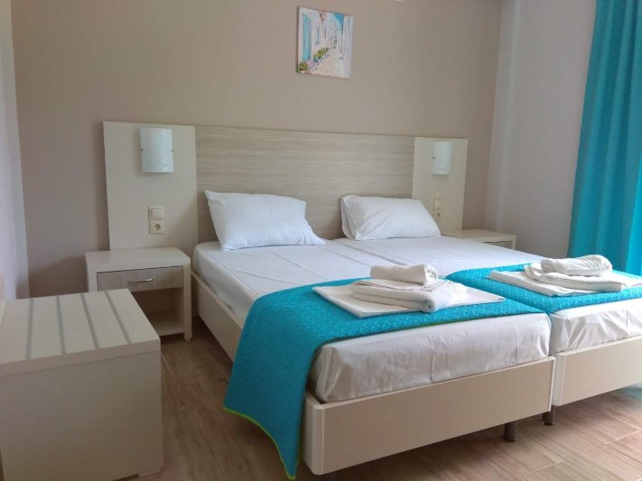 Lefkada-sziget utazás Delfini Hotel 