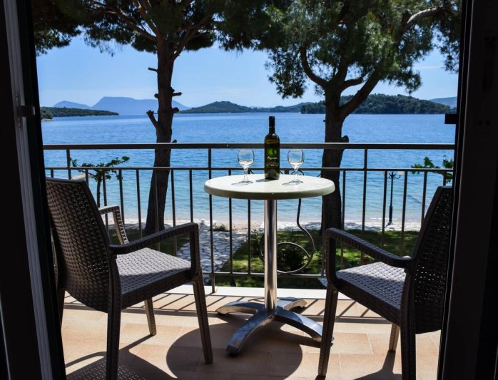 Lefkada-sziget utazás Marina Pension Hotel 