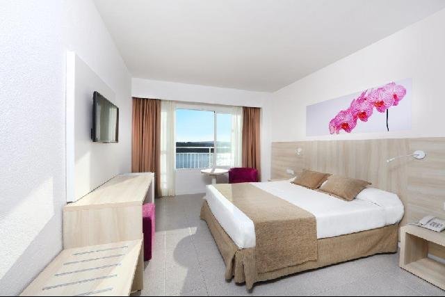 Mallorca Magaluf utazás Hotel Sunlight Bahia Principe Coral Playa