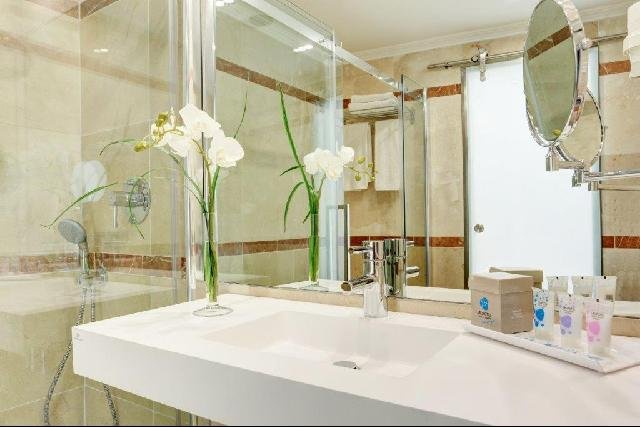 Mallorca utazás Hotel Grupotel Acapulco Playa