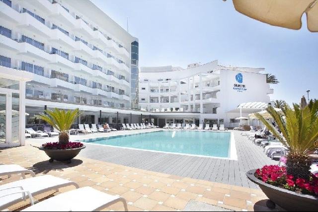 Mallorca utazás Hotel Grupotel Acapulco Playa