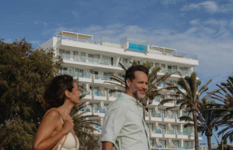 Mallorca utazás Iberostar Waves Bahia de Palma
