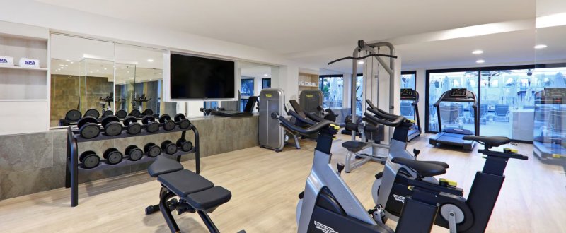 Mallorca utazás Iberostar Waves Bahia de Palma