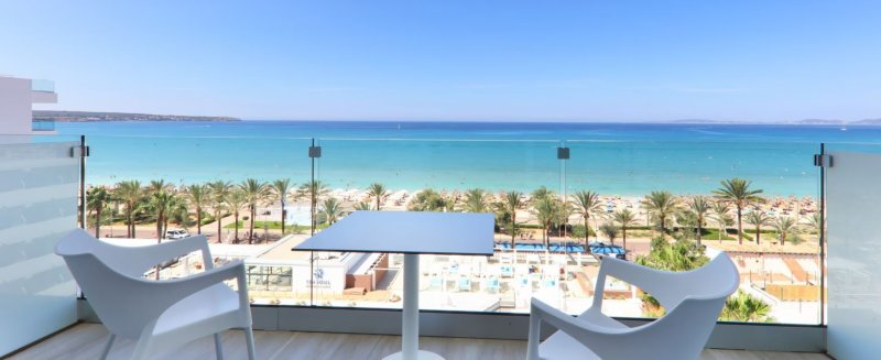 Mallorca utazás Iberostar Waves Bahia de Palma