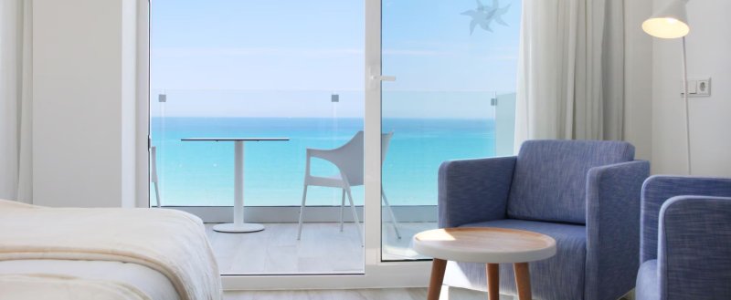 Mallorca utazás Iberostar Waves Bahia de Palma