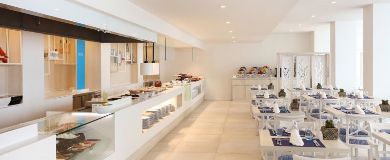 Mallorca utazás Iberostar Waves Bahia de Palma