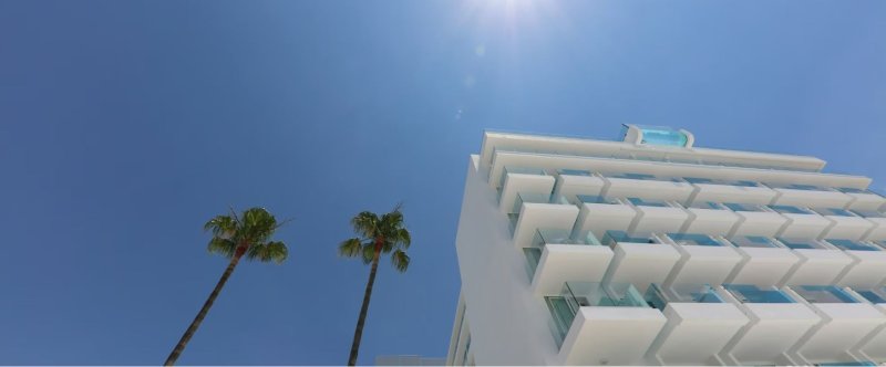 Mallorca utazás Iberostar Waves Bahia de Palma