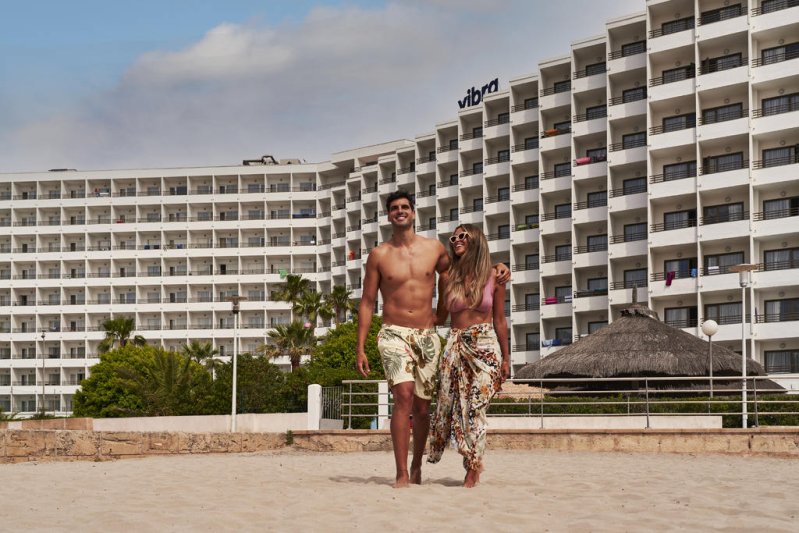 Mallorca utazás Vibra Beverly Playa Hotel
