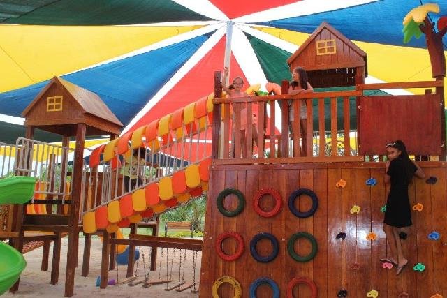 Mauritius utazás Crystals Beach Hotel