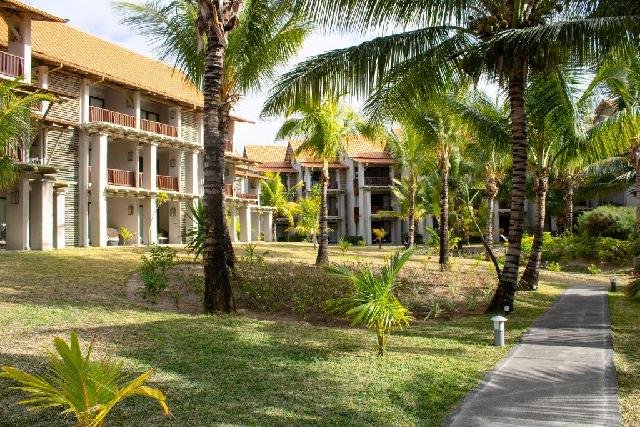 Mauritius utazás Crystals Beach Hotel