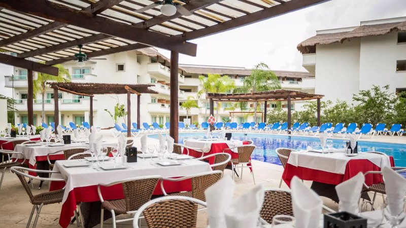 Mexikó utazás Bluebay Grand Esmeralda