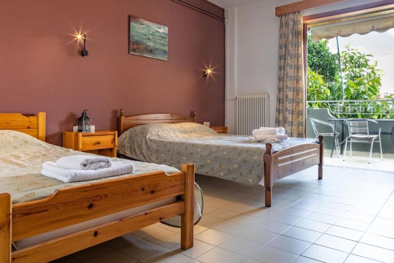 Peloponnészosz-félsziget utazás Angelo Stúdiók-TOLO