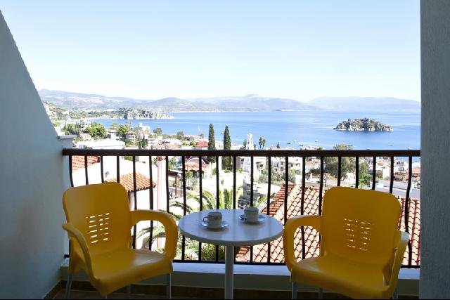 Peloponnészosz-félsziget utazás Polydor Apartmanház-TOLO