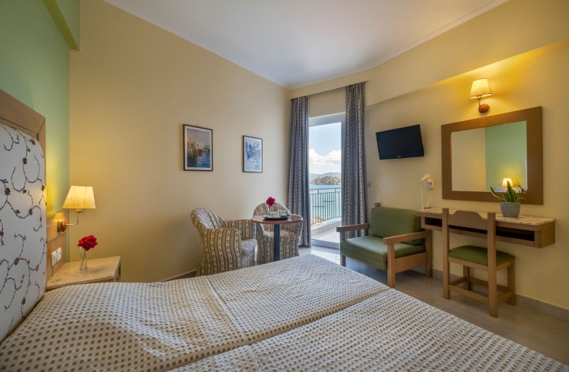 Peloponnészoszi-félsziget utazás Hotel Dolphin