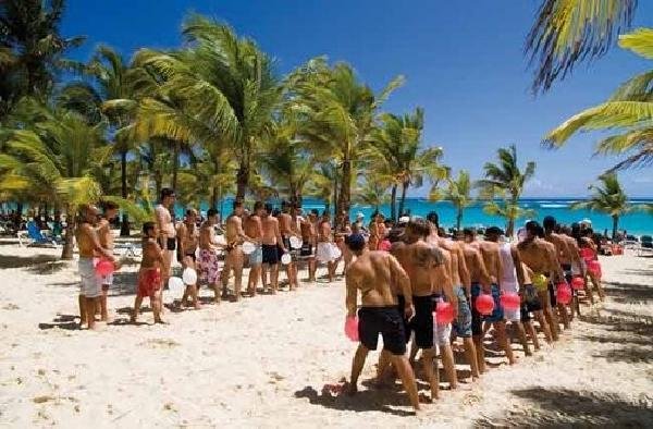 Dominika utazás RIU Bambu