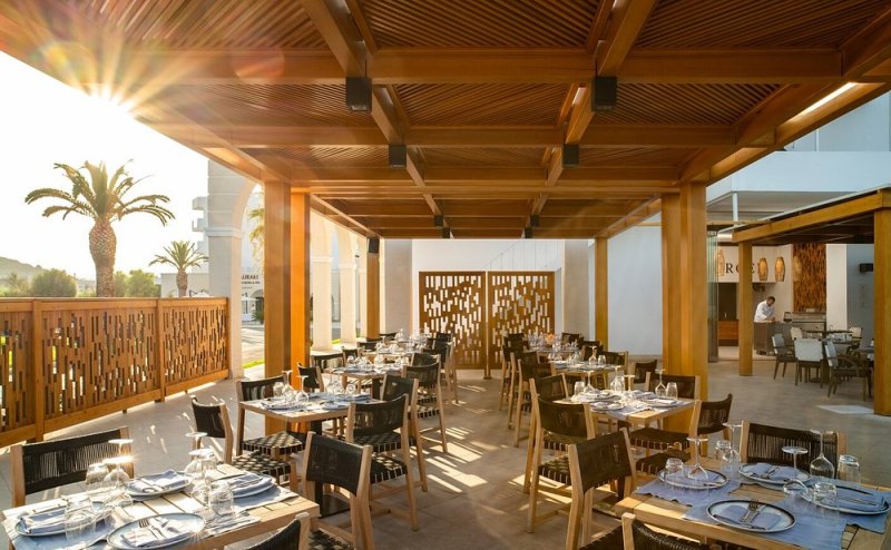 Rodosz Faliraki utazás Hotel Faliraki Mitsis Beach & Spa