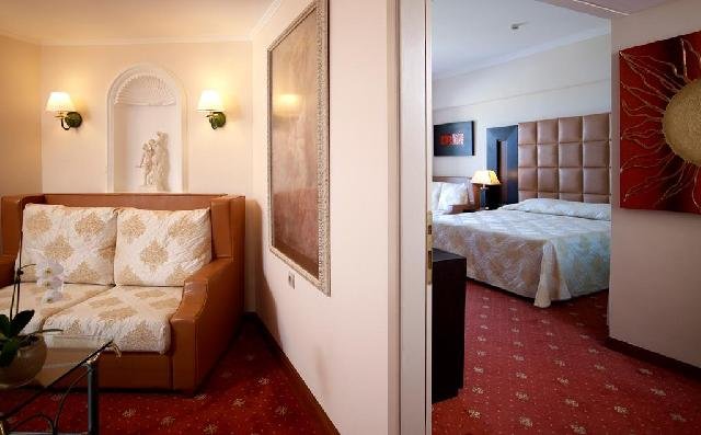 Rodosz Faliraki utazás Rodos Palladium