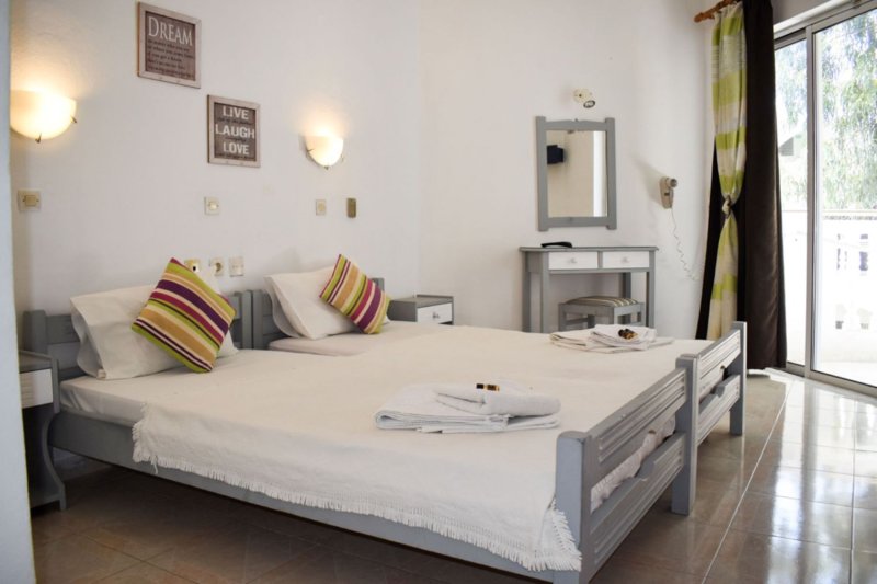 Rodosz utazás White Palace Apartmanház