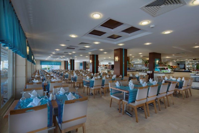 Side utazás Hotel Trendy Palm Beach