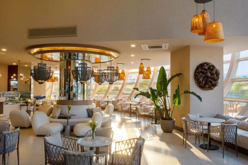 Side utazás LIU Resort