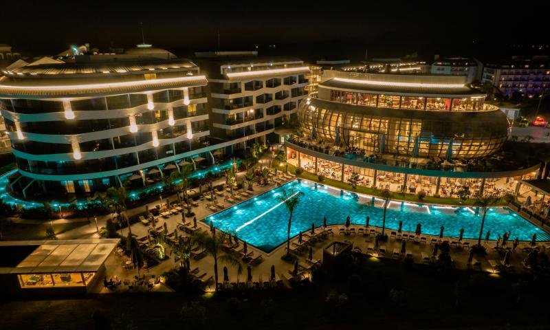 Side utazás LIU Resort